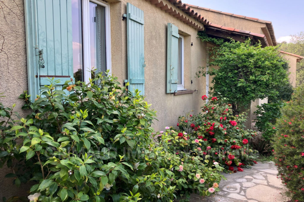 maison de campagne, au calme avec 4 chambres, piscine – 6 pièces – 4 chambres – 137.97 m²