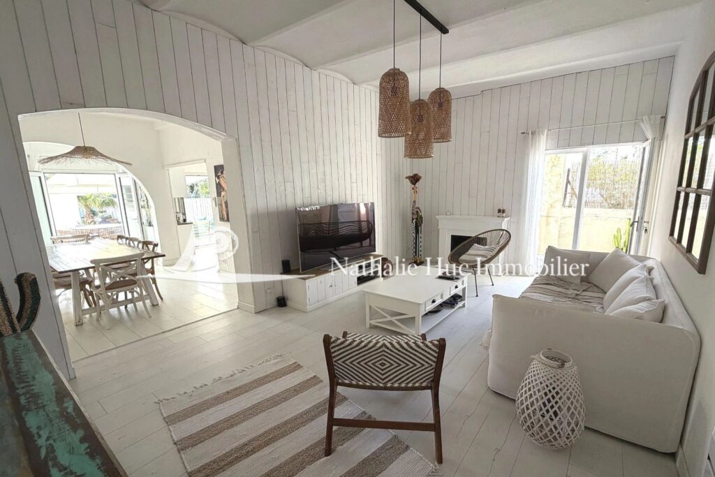 vente maison 6 Pièce(s) – 6 pièces – 4 chambres – 126.00 m²