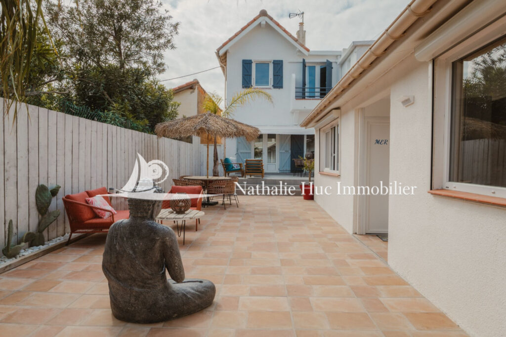 vente maison 6 Pièce(s) – 6 pièces – 4 chambres – 126.00 m²