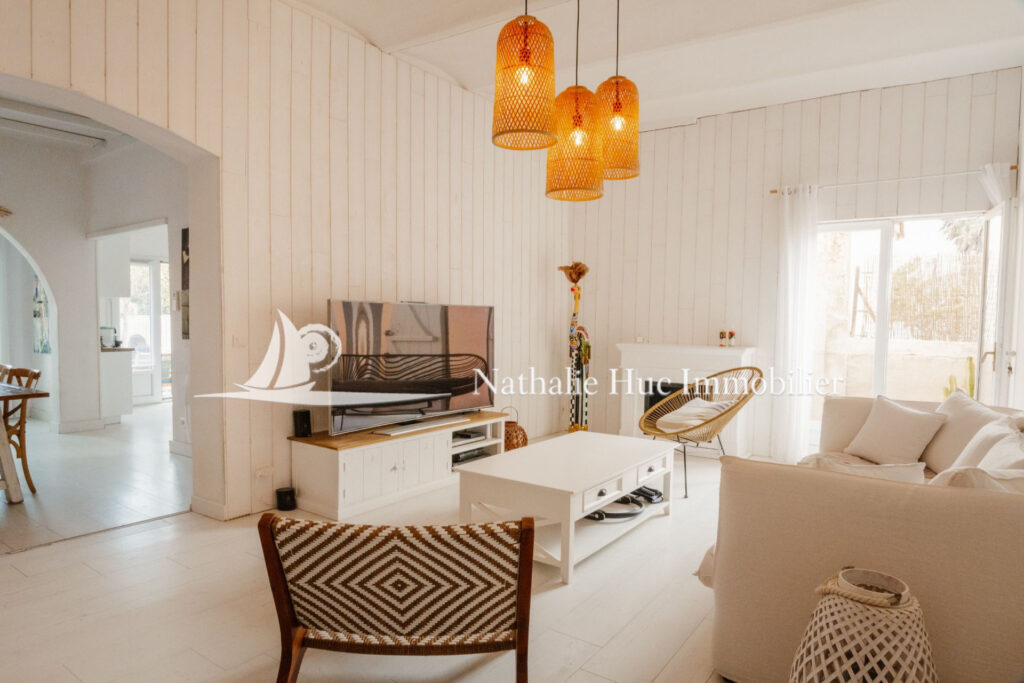 vente maison 6 Pièce(s) – 6 pièces – 4 chambres – 126.00 m²