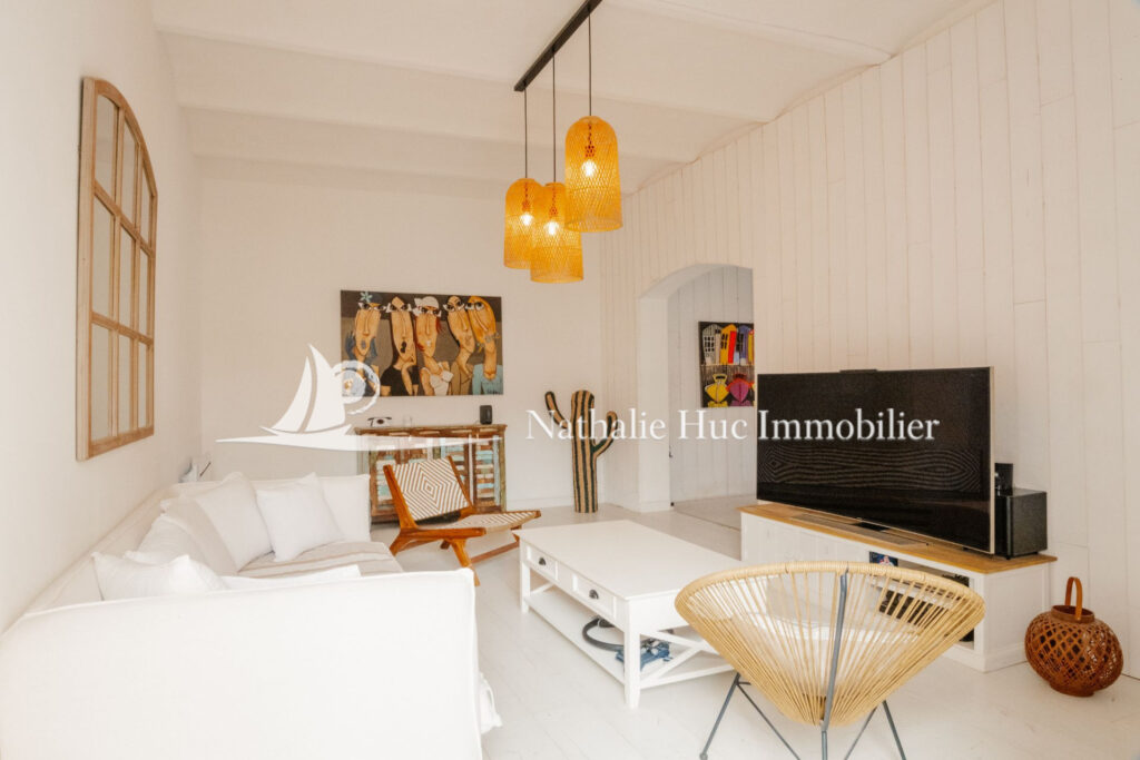 vente maison 6 Pièce(s) – 6 pièces – 4 chambres – 126.00 m²