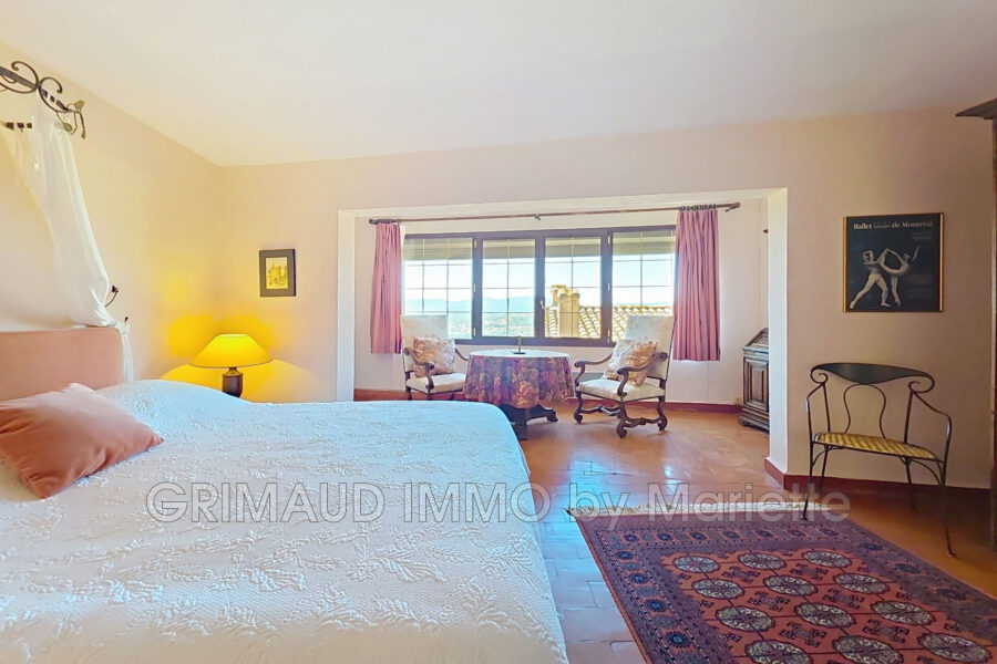 Maison à vendre à Grimaud