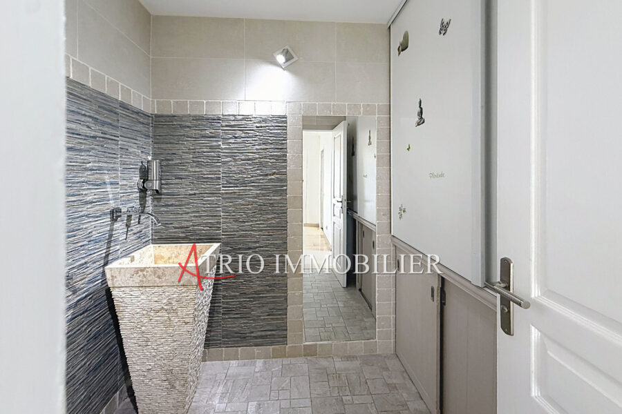 Appartement à vendre à Saint-laurent-du-var