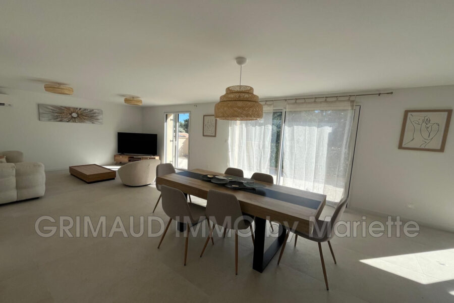 Appartement à vendre à Grimaud — Vue parc & jardin — photo 4