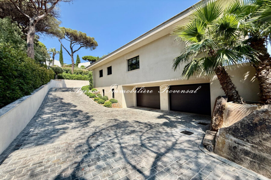 Maison à vendre à Sainte-Maxime — Vue mer — photo 9