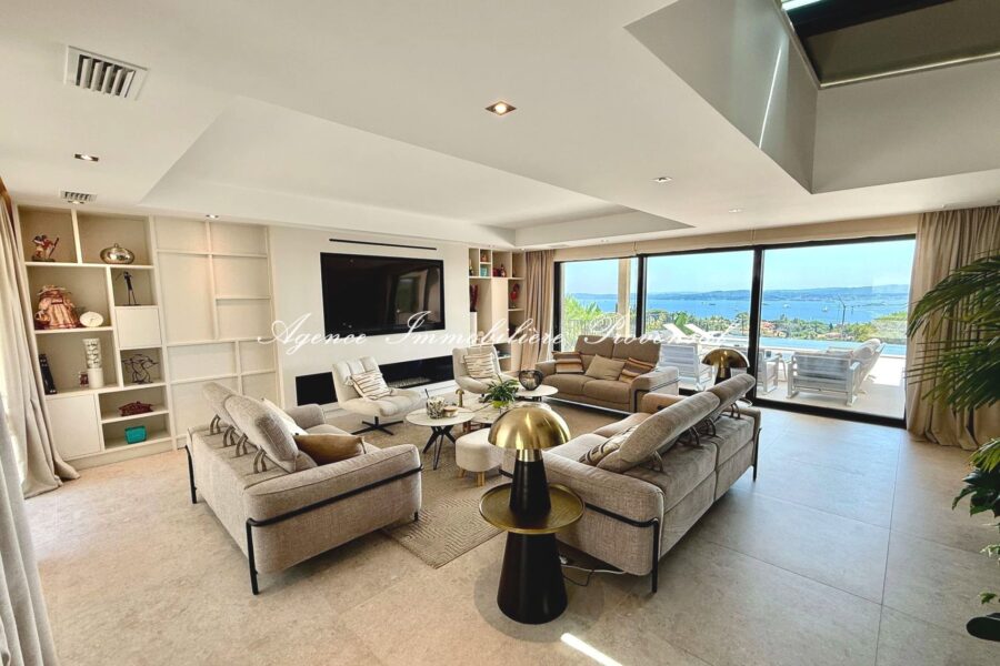 Maison à vendre à Sainte-Maxime — Vue mer — photo 11