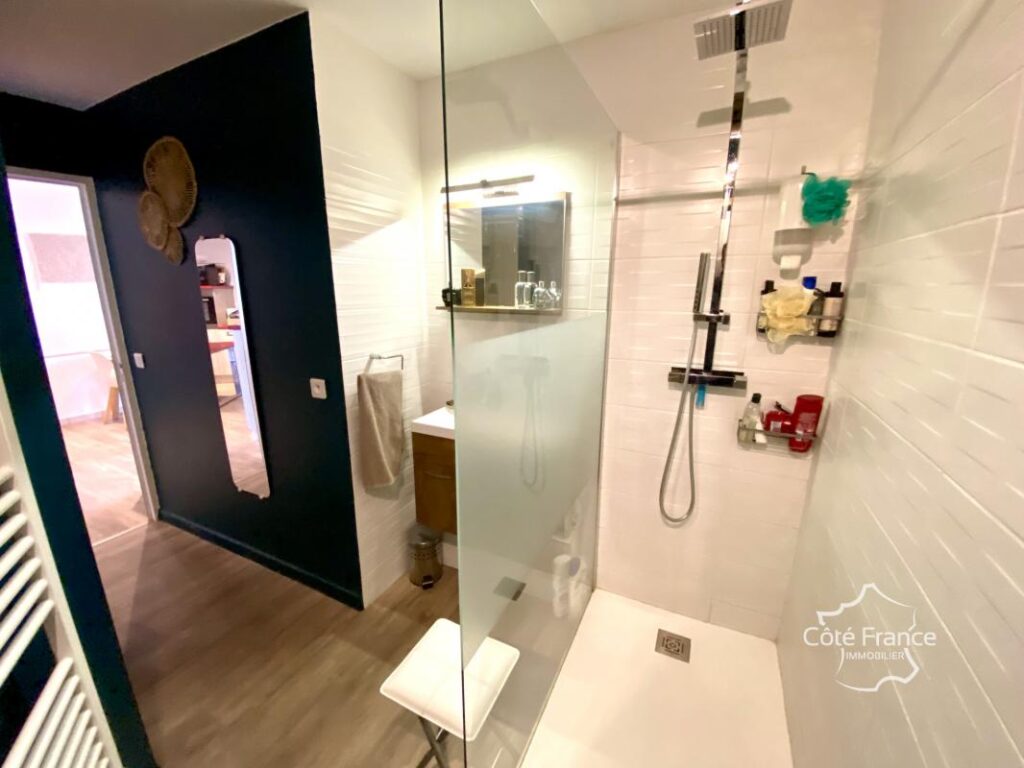 Appartement 53 m2 – T3 – Garage 24 m2 – Vue Marina – Quilles – 3 pièces – 2 chambres – 60 m²