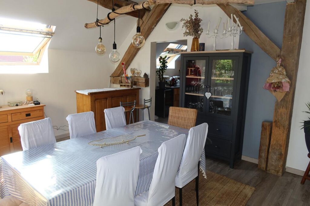 Appartement Auxon Dessous 5 pièce(s) 150 m2 – 5 pièces – 3 chambres – 150 m²