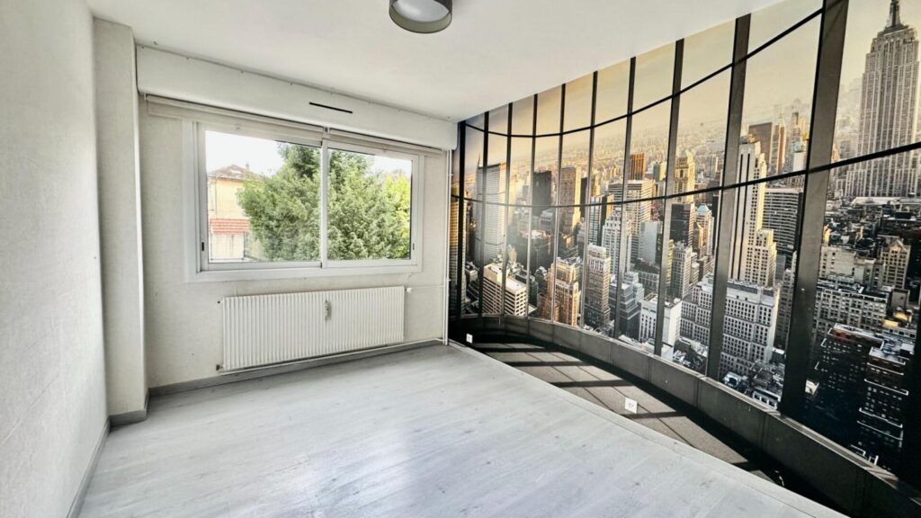 Appartement Rez de chaussée 4 pièce(s) 86.08 m2 – 4 pièces – 2 chambres – 86 m²