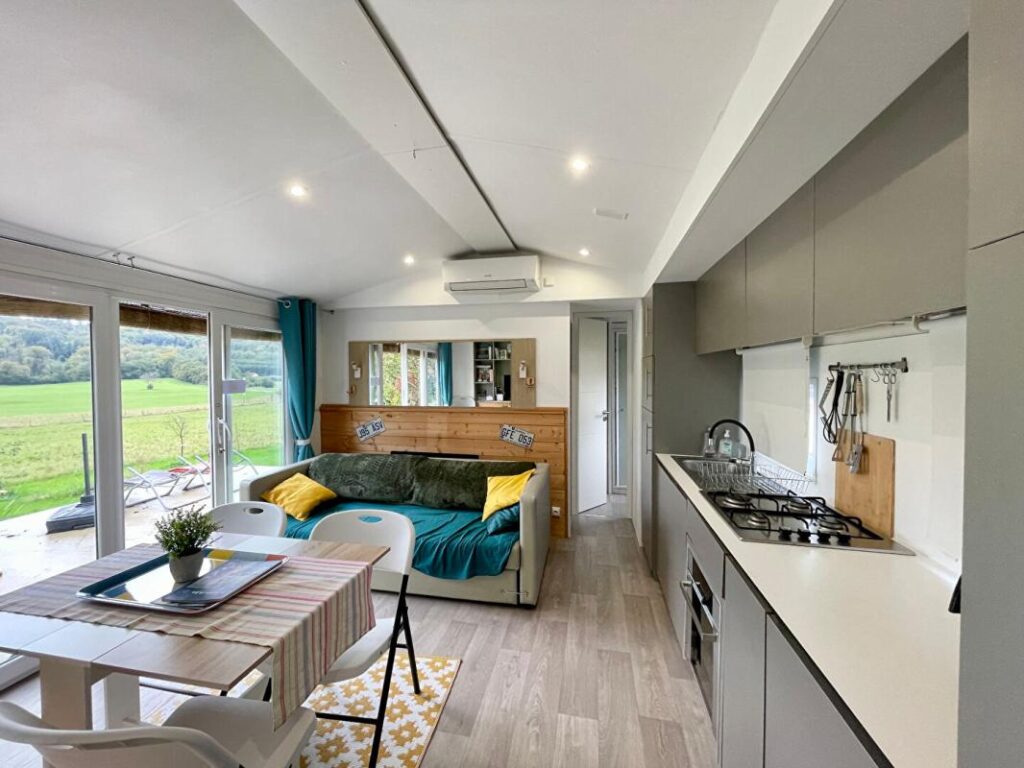 Maison et gîte – SANCEY – 3 pièces – 2 chambres – 73 m²