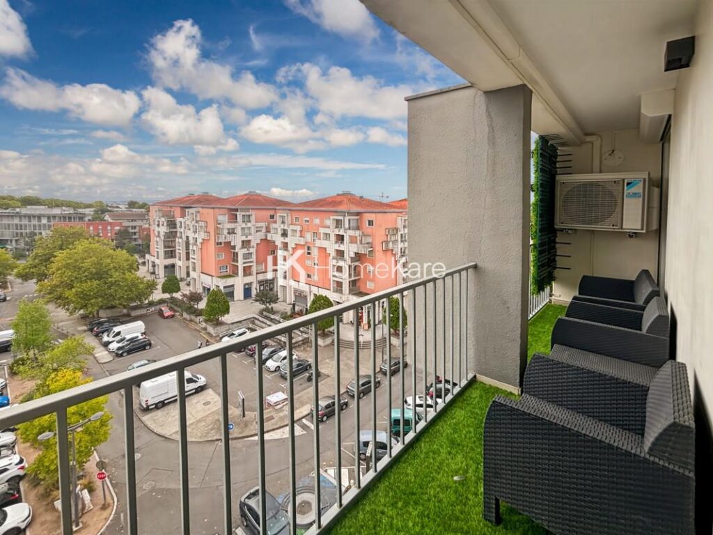 UNE BELLE RENOVATION ET DE MAGNIFIQUES VOLUMES ! – 4 pièces – 3 chambres – 108 m²