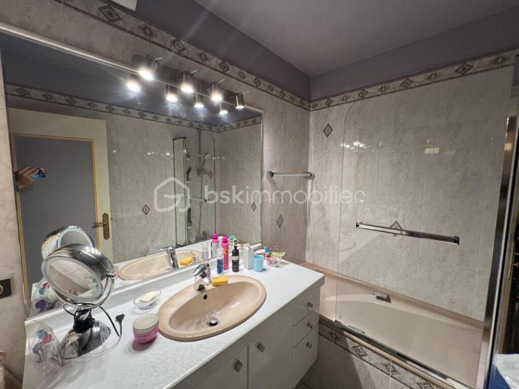 BELLE APPARTEMENT T3 – 3 pièces – 2 chambres – 71 m²