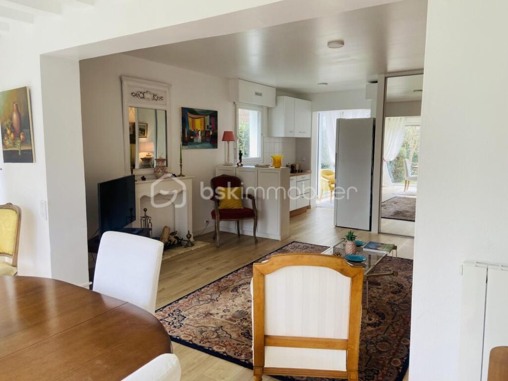 Bidart – Appartement lumineux en rez-de-jardin, au calme, proche plages et commerces – 2 pièces – 1 chambre – 60 m²