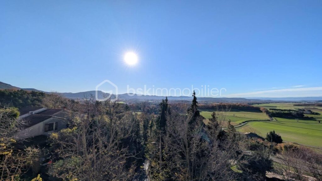 LA BÉGUDE-DE-MAZENC Grand appartement 116 m² – Dernier étage – Vue magnifique – 4 pièces – 3 chambres – 116 m²