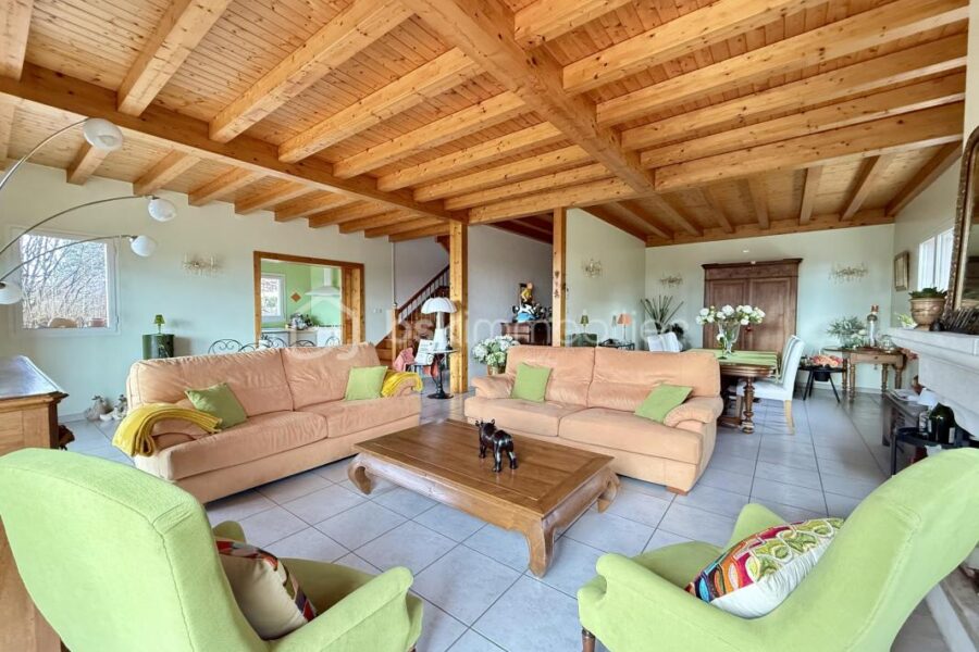 Maison à vendre à Voiron — Vue montagne — photo 7