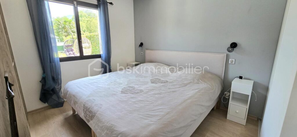 Maison sans travaux – 6 pièces – 5 chambres – 145 m²