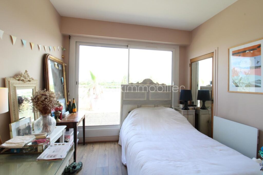 Superbe appartement avec toit terrasse – 3 pièces – 2 chambres – 97 m²