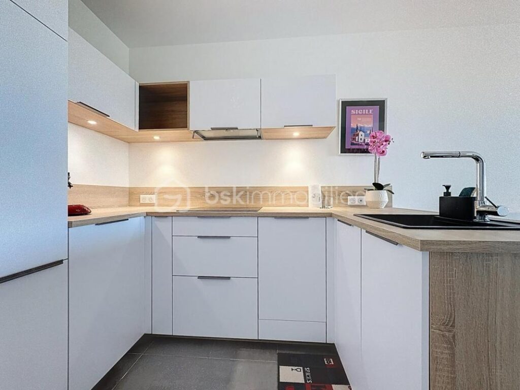 APPARTEMENT 3 PIÈCES 62m2 AVEC TERRASSE ET PARKING – 3 pièces – 2 chambres – 62 m²
