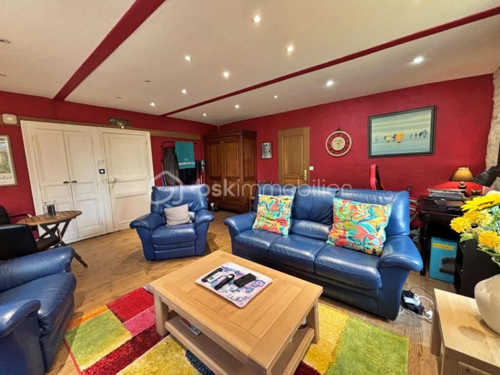 Élégante maison de campagne avec piscine – 5 pièces – 4 chambres – 150 m²