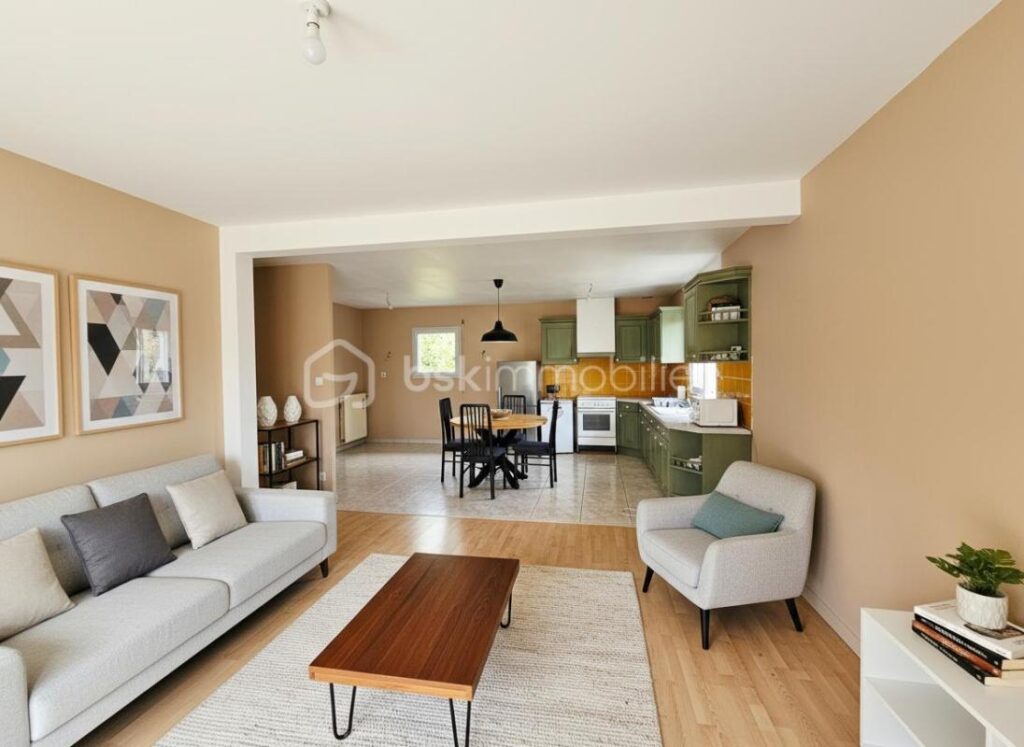 SOUS OFFRE D’ACHAT / Maison à la nantaise 127m² / 5 chambres / 3000m² de terrain – 6 pièces – 5 chambres – 127 m²