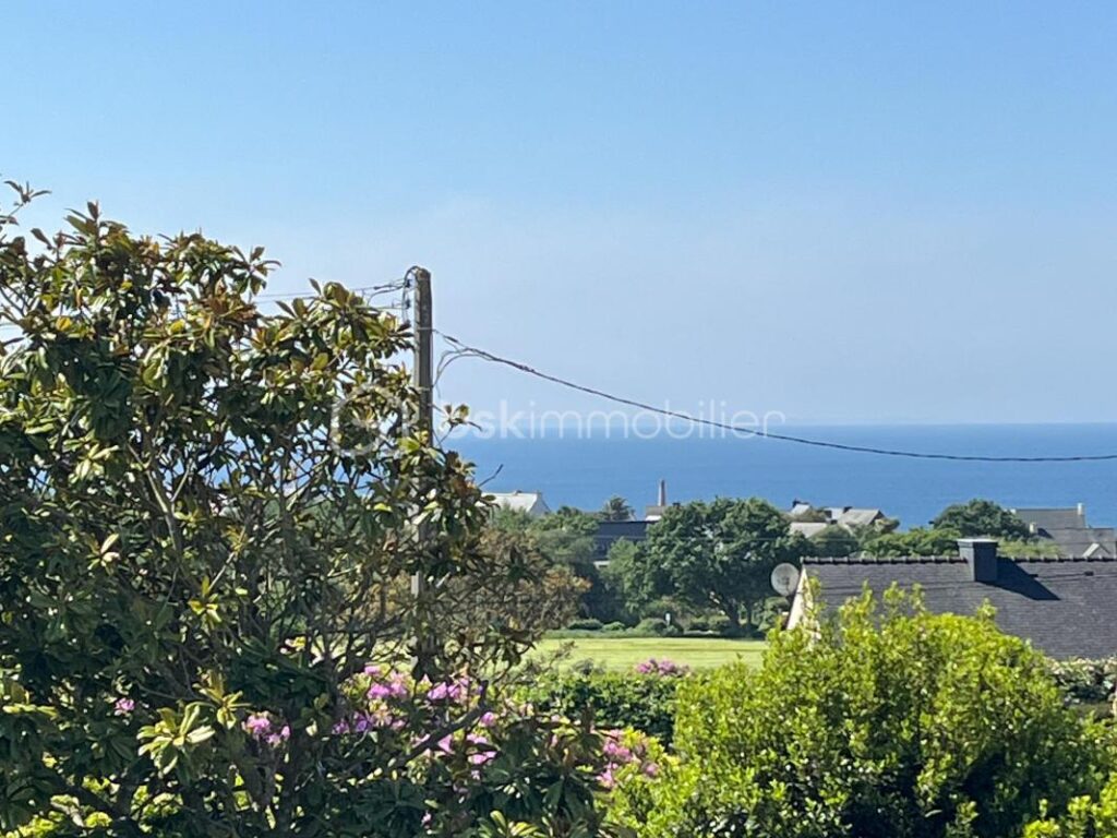 🏡 Deux maisons, deux ambiances, un cadre exceptionnel – 8 pièces – 5 chambres – 176 m²