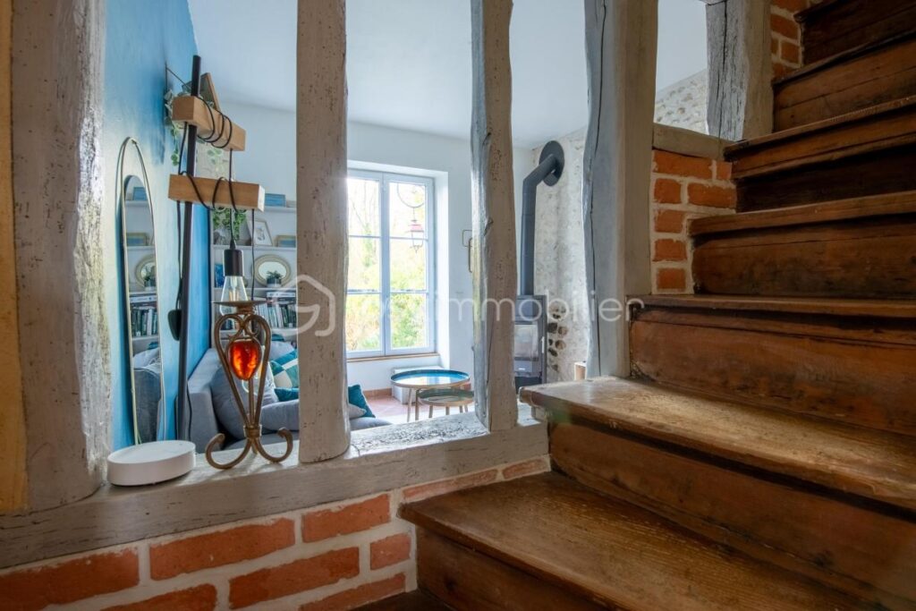 🏡 Charme de la meulière et confort contemporain à Rubelles – 6 pièces – 3 chambres – 125 m²