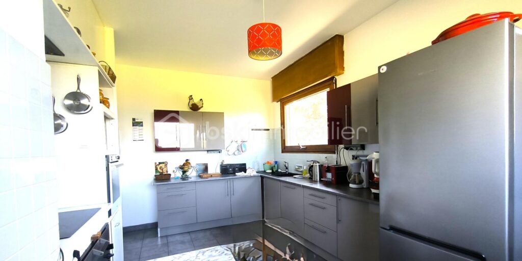 MAISON D’ARCHITECTE DE 361m2 – 8 pièces – 5 chambres – 361 m²