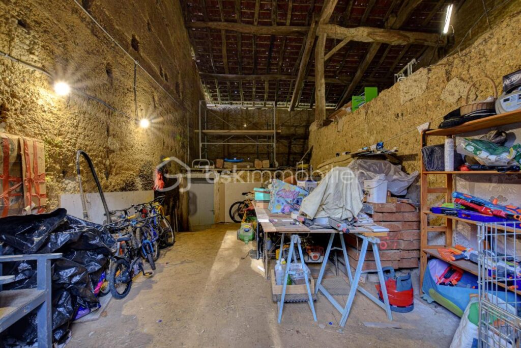 visite virtuelle à 360 sur le site ”jeancrimmo” – 5 pièces – 3 chambres – 98 m²