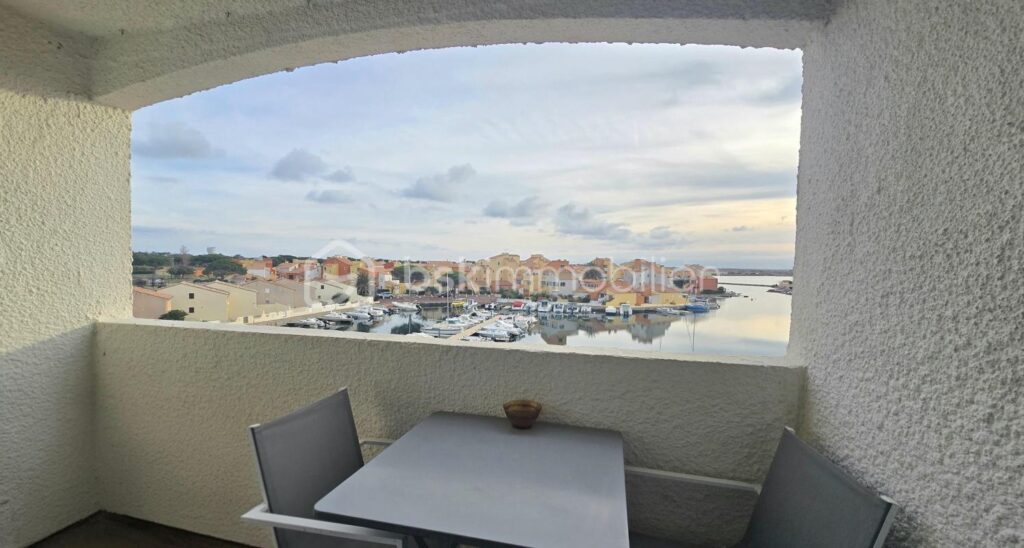 APPARTEMENT VUE ÉTANG ET CANIGOU – 1 pièce – NR chambres – 25 m²