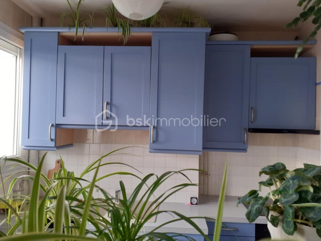 Appartement offrant une vue imprenable sur la Loire et la ville de Blois – 3 pièces – 2 chambres – 71 m²