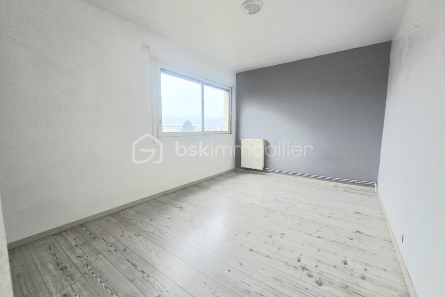 Appartement à vendre à Grenoble — Vue montagne — photo 8