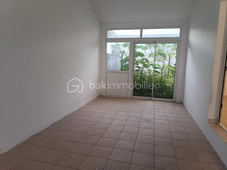 Maison F4 de 74m² à Grand Canal – 4 pièces – 3 chambres – 74 m²