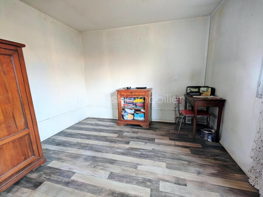 La Maison des Cyclamens : 2 ch, garage sur 1625 m2 dans un espace boisé classé – 3 pièces – 2 chambres – 51 m²