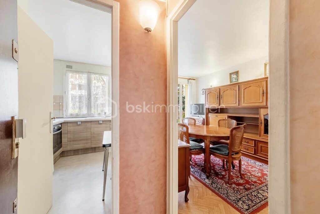 APPARTEMENT RDC TRANSVERSANT – 115 RUE DE REUILLY, PARIS 12E – 2 pièces – 1 chambre – 37 m²