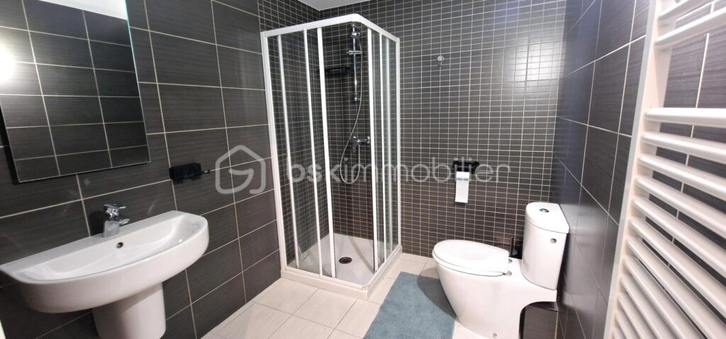 ✨ Beau studio récent avec terrasse, vue dégagée & aperçu mer – 6ᵉ étage – 1 pièce – NR chambres – 31 m²