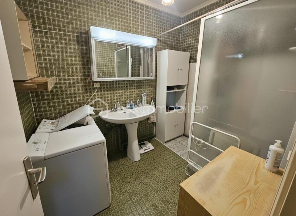 Appartement plein entre ville de Roanne – 4 pièces – 2 chambres – 92 m²