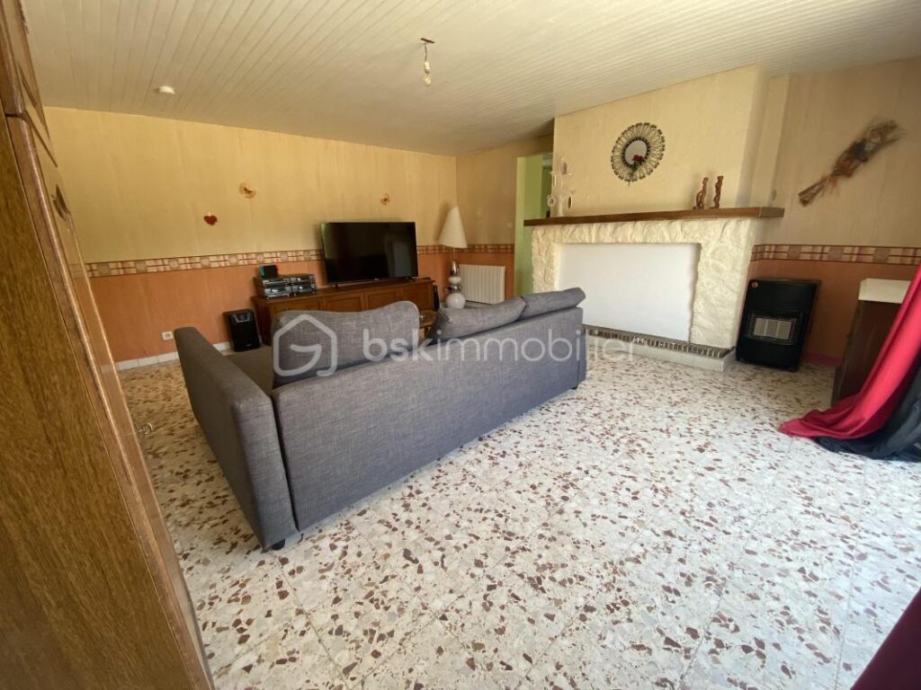 Longère de 65 m2 secteur Courville sur Eure – 3 pièces – 1 chambre – 65 m²