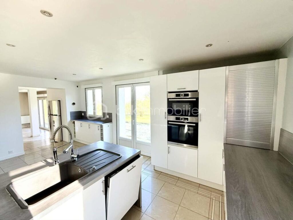 Propriété 5 chambres avec Cave sur Parc Arboré – 9 pièces – 5 chambres – 195 m²