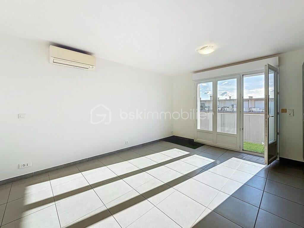 T2 avec terrasse & vue mer, dernier étage – Palavas-les-Flots – 2 pièces – 1 chambre – 37 m²