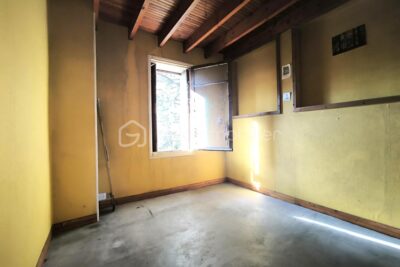 Une maison de 212m² avec un parc arboré de 925m² – 8 pièces – 6 chambres – 213 m²