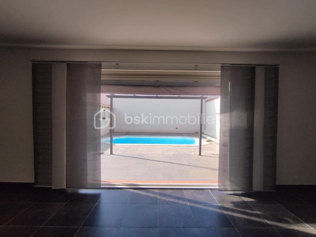 VILLA 3 FACES 4 CHAMBRES ELNE – 5 pièces – 4 chambres – 124 m²