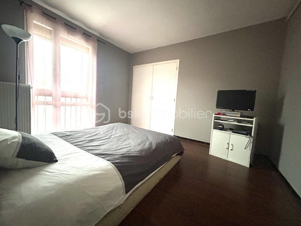 Appartement 79 m²- 3 chambres avec terrasse et vue – 4 pièces – 3 chambres – 79 m²