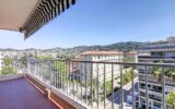 CANNES CARNOT 3P RÉNOVÉ ÉTAGE ÉLEVÉ – 3 pièces – 2 chambres – 67 m²