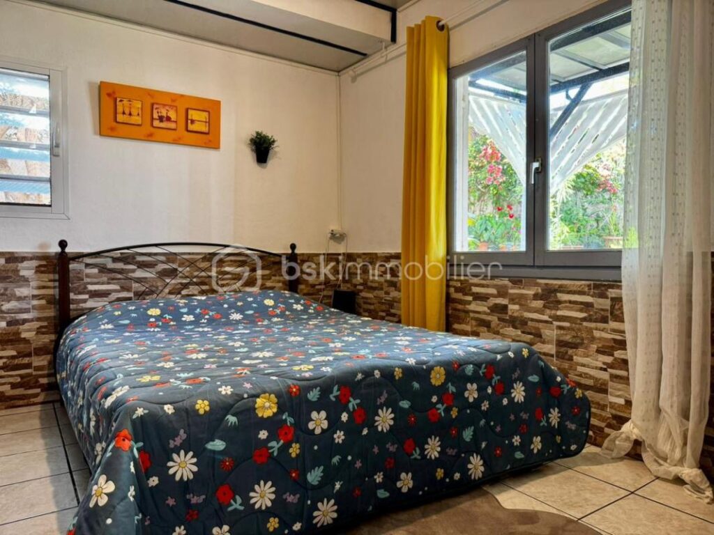 🌿 EXCLUSIVITÉ – Résidence familiale & dépendance haut potentiel – Bérive (Le Tampon) – 6 pièces – 3 chambres – 130 m²