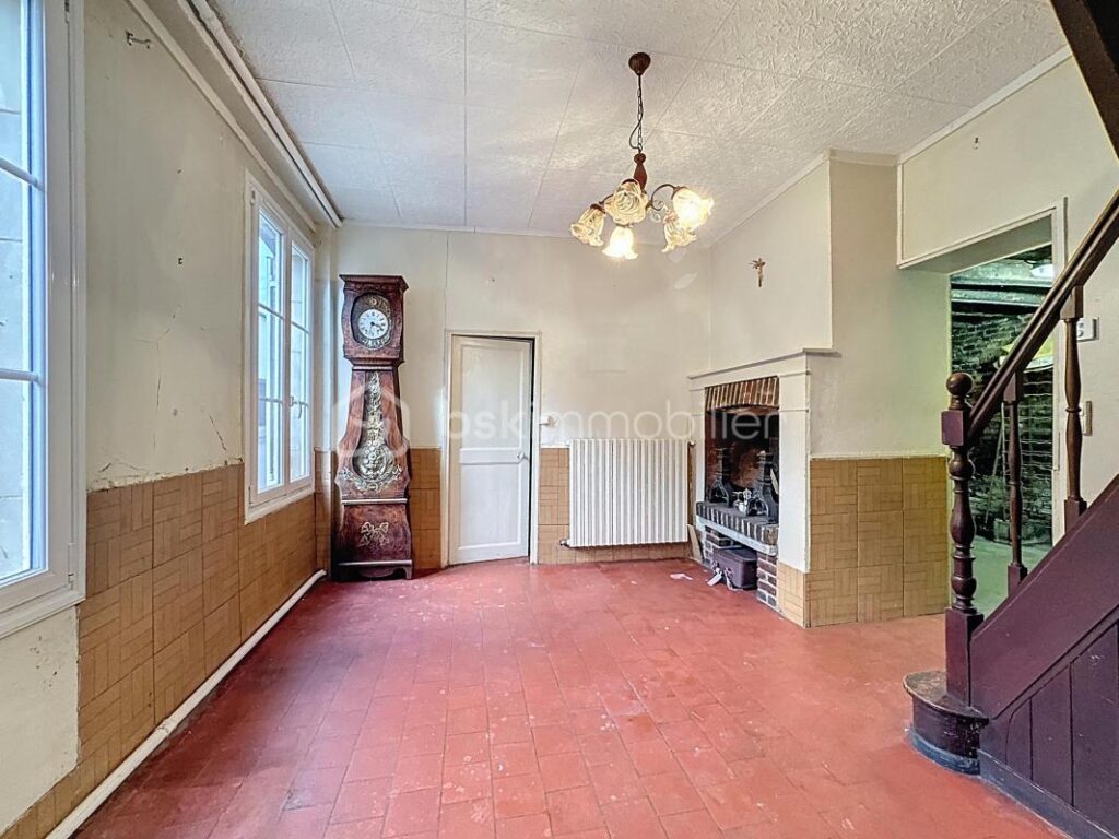 Maison de Ville – 8 pièces – 4 chambres – 108 m²