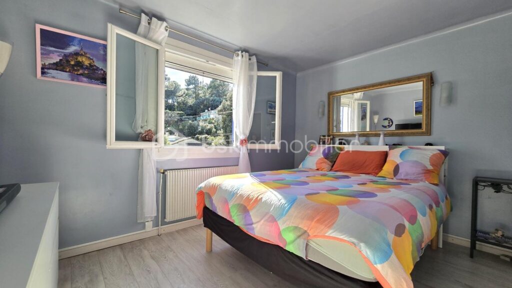 Maison + logement indépendant avec vue exceptionnelle, piscine et garage – 7 pièces – 5 chambres – 140 m²