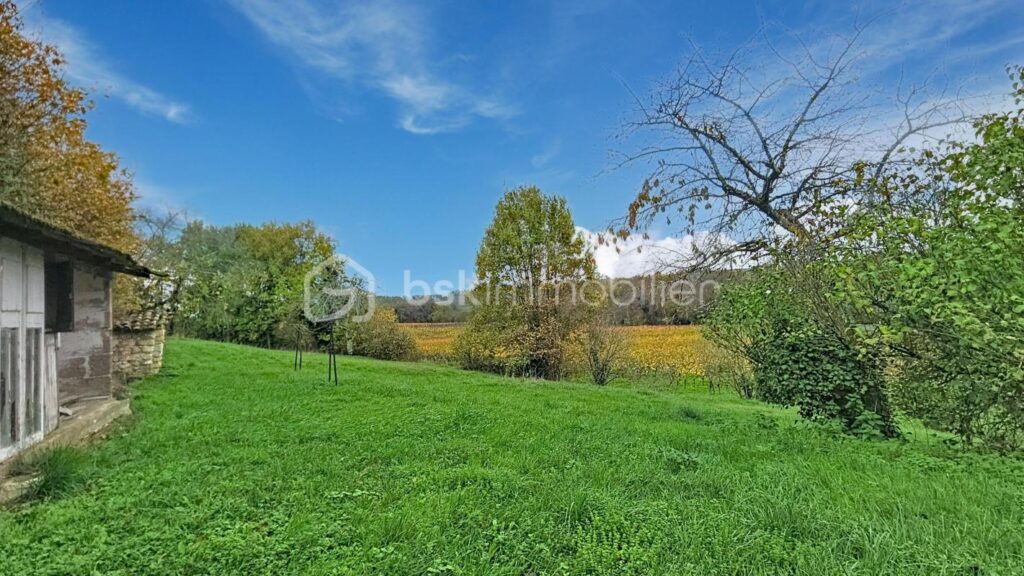 Maison familiale au calme / Grands volumes & superbe potentiel – 6 pièces – 4 chambres – 143 m²