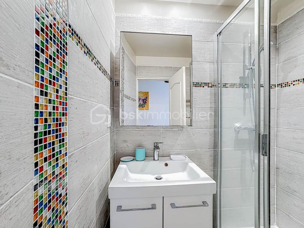 *** Appartement T3 rénové avec parking Vue MER à PALAVAS *** – 3 pièces – 2 chambres – 60 m²