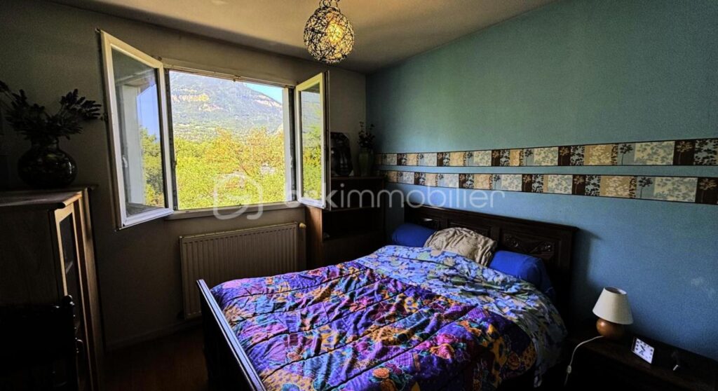 Duplex T5 en dernier étage – Terrasse de 30 m² – 5 pièces – 4 chambres – 110 m²