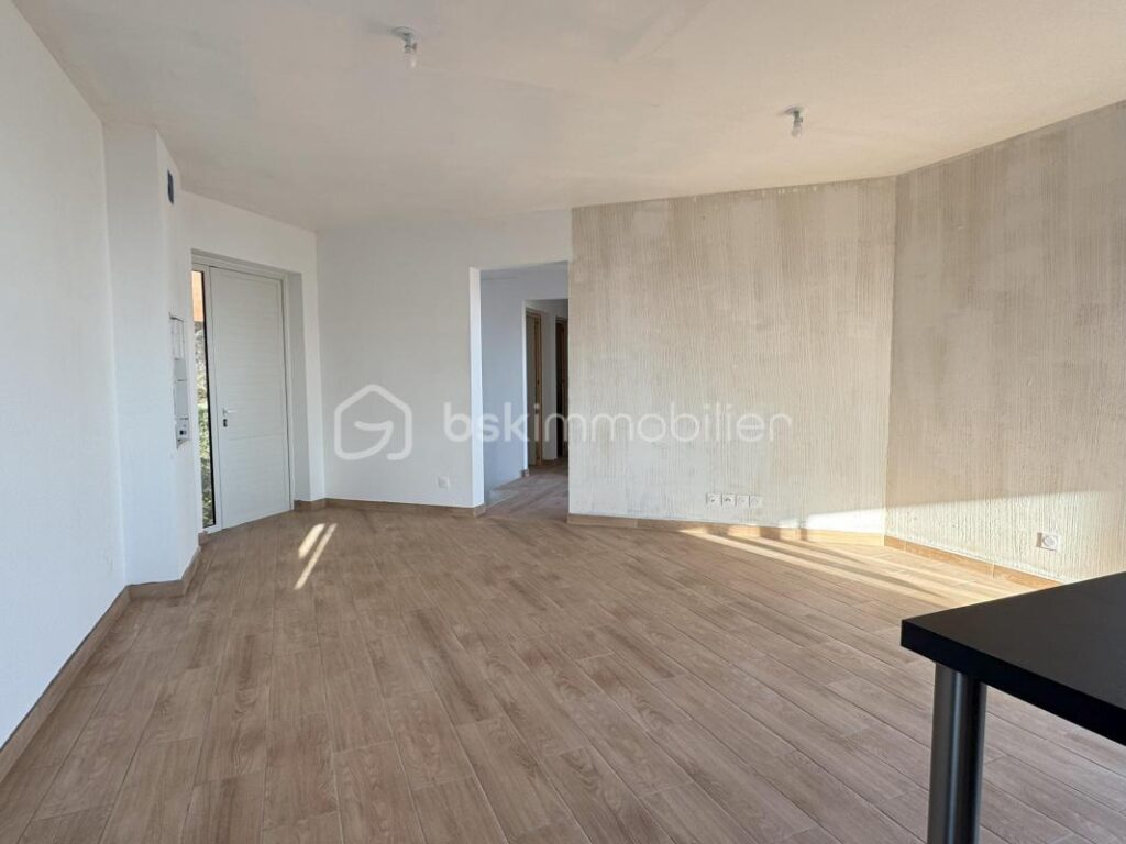 Maison neuve 150 m² – 5 pièces – 3 chambres – 150 m²